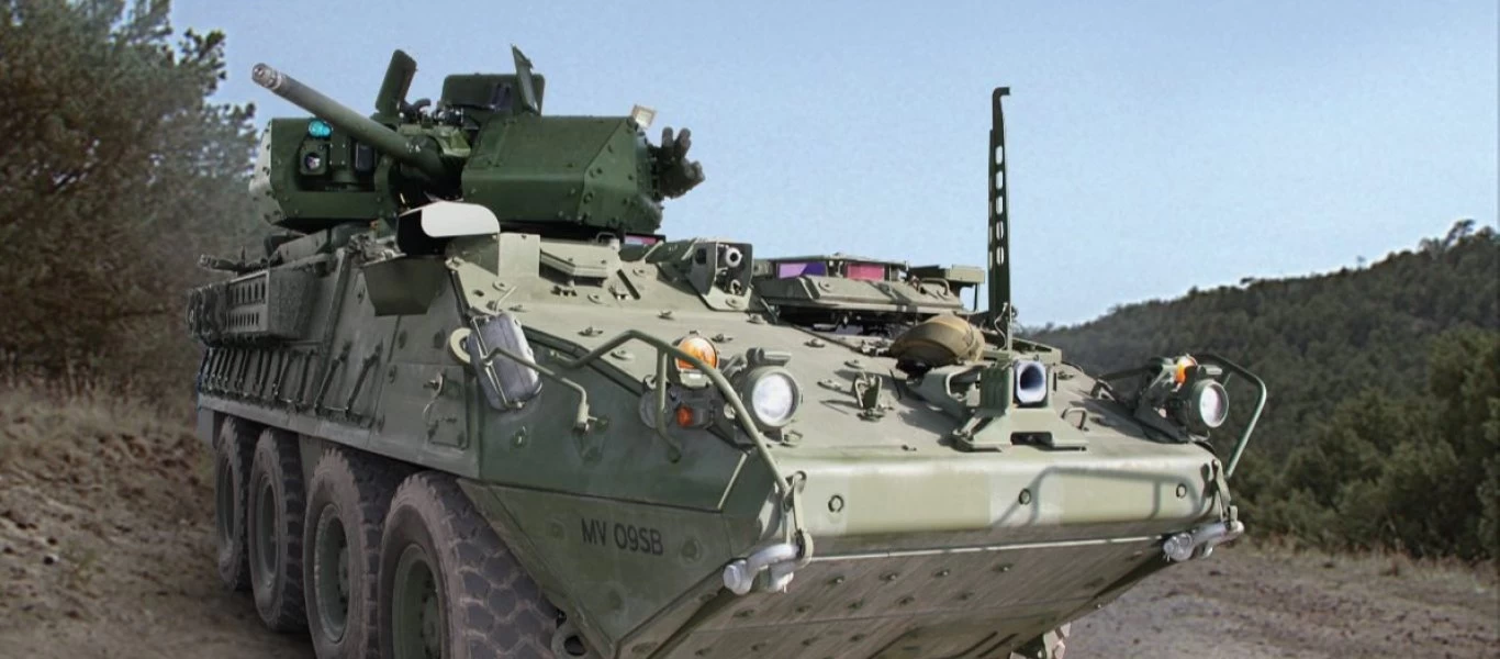 Τροχοφόρο ΤΟΜΑ Stryker: Βολές με το πυροβόλο των 30 χλστ.